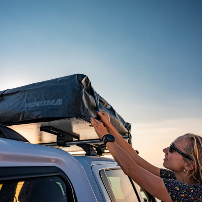 Yakima Skyrise HD Roof Top Tent - Medium